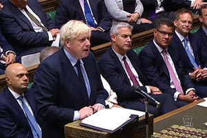 29534Ο Μπόρις Τζόνσον χάνει την πλειοψηφία στη Βουλή της Βρετανία