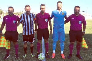 Ο Εργοτέλης επί του ΟΦΙ: Οι αρχηγοί των ομάδων με τους διαιτητές