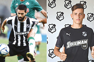 Αριστερά ο Μαρινάκης που προορίζεται για στόπερ και δεξιά ο Σουρνάκης που υπέγραψε επαγγελματικό συμβόλαιο για δύο χρόνια με τον ΟΦΗ