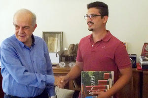 η  εθιμοτυπική συνάντηση του δήμαρχου Ηρακλείου Β. Λαμπρινού με τον δήμαρχο της Ιταλικής πόλης Sant’angeloMuxaroκ. ΑngeloTirrito