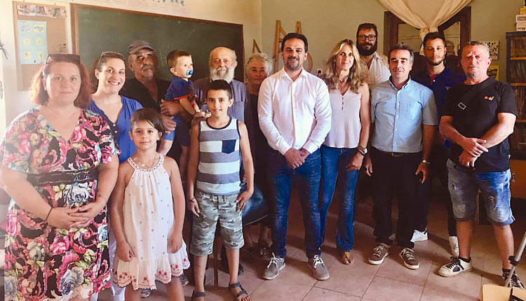 Στον αγιασμό του Δημοτικού Σχολείου της Γαύδου