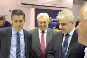 Ο κ. Ταβερναράκης με τον υφυπουργό Έρευνας και Τεχνολογίας, κ. Χρίστο Δήμα