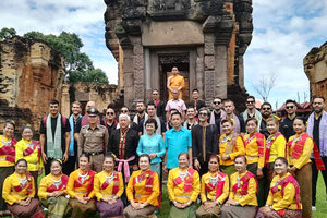 Η αποστολή του ΟΦΗ γνώρισε τα έθιμα της Ταϊλάνδης