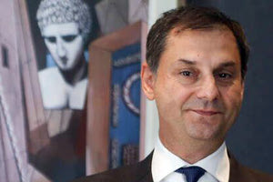 ο υπουργός Τουρισμού, Χάρης Θεοχάρης