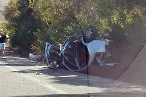 Έκλεψε ΙΧ, το τράκαρε και διέφυγε