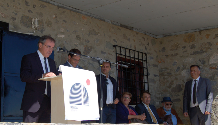 Στο βήμα ο πρύτανης του Πανεπιστημίου Κρήτης, κ. Παναγιώτης Τσακαλίδης