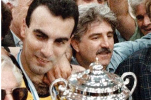 Νεκρός o γνωστός φίλαθλος του Άρη Νίκος Τριγλιανός (φωτό) στην Καλαμαριά