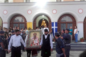 Στον Ιερό Μητροπολιτικό Ναό Αγίου Ανδρέου Αρχιεπισκόπου Κρήτης του Ιεροσολυμίτου