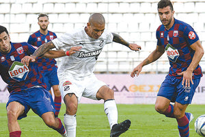 Ο Τόρες τιμώρησε τον ΟΦΗ στο 75’