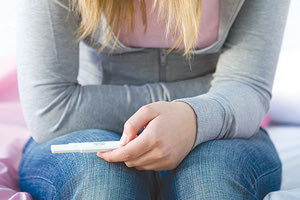 ΕΓΚΥΜΟΝΟΥΣΑ