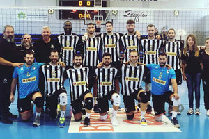 H ομάδα βόλεϊ του ΟΦΗ