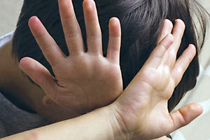 παιδικη κακοποίηση