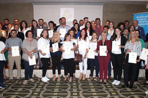 Οι διευθυντές βράβευσαν τους καλύτερους ξενοδοχοϋπαλλήλους