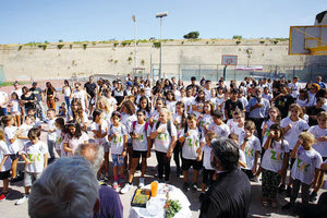 Στιγμιότυπα από τον αγιασμό του τμήματος στίβου του ΟΦΗ παρουσία αθλητών, γονέων και παραγόντων