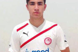 Στην απόκτηση του Παναγιώτη Βολονάκη προχώρησε ο ΠΟΑ για την ενίσχυση της αμυντικής του γραμμής.