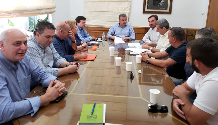 την προγραμματική σύμβαση για την «Αποκατάσταση του κτιρίου Στέγης Ανηλίκων Ηρακλείου» υπέγραψε ο περιφερειάρχης Κρήτης Σταύρος Αρναουτάκης