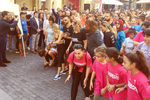 Στην εκδήλωση που οργανώθηκε στο κέντρο του Ηρακλείου, για την πρόληψη του καρκίνου του μαστού