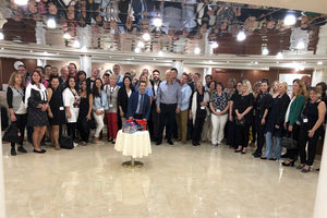 τα μέλη του Διεθνούς Συνδέσμου Ακτοπλοϊκών Εταιρειών VFF (International Ferry Association) κατά τη διάρκεια του εκπαιδευτικού τους ταξιδιού από Ηράκλειο προς Πειραιά με το H/S/F Festos Palace