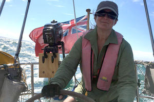 Η 47χρονη Kushila διασώθηκε μετά από 37 ώρες στη θάλασσα