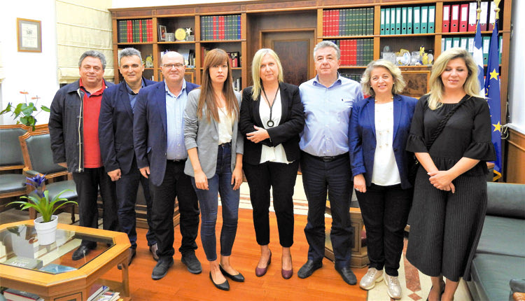 Από τη συνάντηση του κ. Αρναουτάκη με εκπροσώπους του Ι.Α.Κ.Ε.