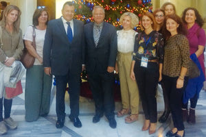 Η «αγκαλιά» που του προσφέρουν οι Μινωικές Γραμμές στο «Χαμόγελο του Παιδιού»