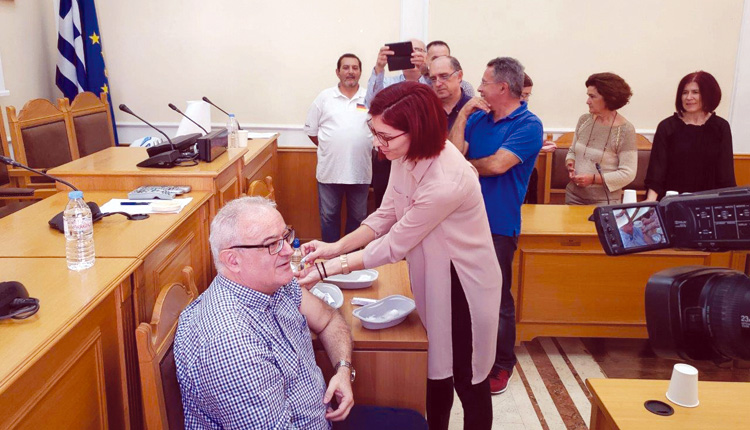 Εμβολιάστηκε χθες και ο αντιπεριφερειάρχης Δημόσιας Υγείας Λάμπρος Βαμβακάς