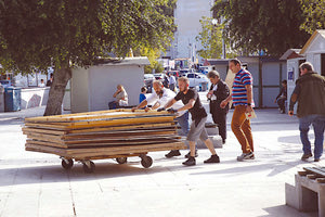 Το στήσιμο του «Χριστουγεννιάτικου Κάστρου 2019»