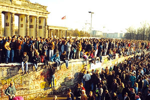 όταν έπεσε το Τείχος του Βερολίνου