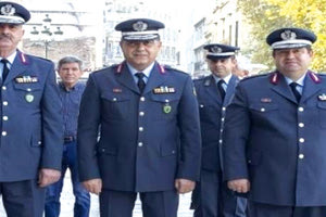 η κρητική τριάδα στην ηγεσία της ΕΛ.ΑΣ.