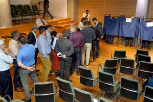 Στις εκλογές της ΠΕΔ