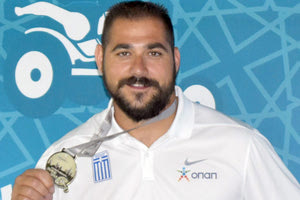 Δεύτερος οΜανώλης Στεφανουδάκςη, στον ακοντισμό κατηγορίας F54 του Παγκοσμίου Πρωταθλήματος Στίβου ΑμεΑ που φιλοξενείται στο Ντουμπάι.