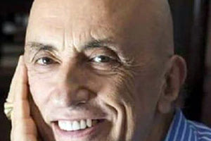 Ο καθηγητής Μηνάς Καφάτος