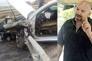 Ο 44χρονος Θοδωρής Χάμπας βρήκε ακαριαίο θάνατο όταν το αυτοκίνητό του προσέκρουσε στις προστατευτικές μπάρες στον κόμβο Σταλίδας Μοχού στο ΒΟΑΚ