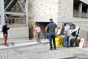 ΕΡΓΑΣΙΕΣ ΣΤΟ ΠΑΡΚΙΓΚ ΠΟΛΙΤΙΣΤΙΚΟΥ ΚΕΝΤΡΟΥ