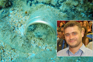 Ο Μαθηματικός και δεινός ψαροντουφεκάς Αλέξανδρος Συγκελάκης βρήκε τη βόμβα ανατολικά του Αρίνα