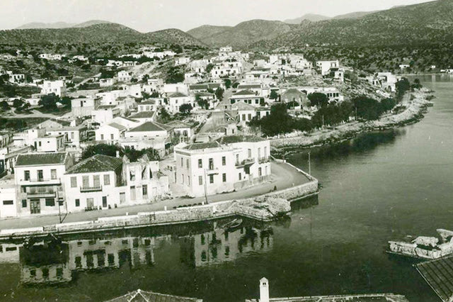 Η φωτογραφία της ημέρας: ΜΙΑ ΑΠΟΨΗ του Αγίου Νικολάου λίγο μετά τον πόλεμο.