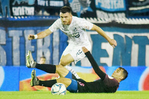 Ατρόμητος-ΟΦΗ: O Μάνος σε μια προσπάθειά του με τον Χαρίση