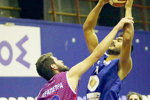 Στιγμιότυπο από τον αγώνα Ηρόδοτος-Ιεράπετρα