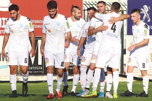 Οι παίκτες του Πόρου πανηγυρίζουν