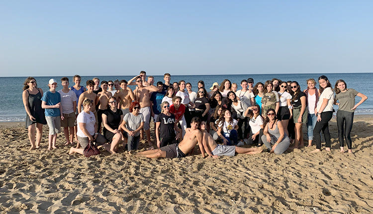 “Τουρισμός και σπορ” στο πρόγραμμα Erasmus+ «Water – A Combining Element» στο 13ο Γυμνάσιο Ηρακλείου.