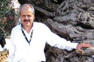 Εμμανουήλ Αναγνωστάκης, παραγωγός, τυποποιητής, εξαγωγέας ελαιολάδου