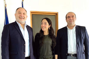 Δόμνα Μιχαηλίδου με Κουράκη και Κοκοσάλη