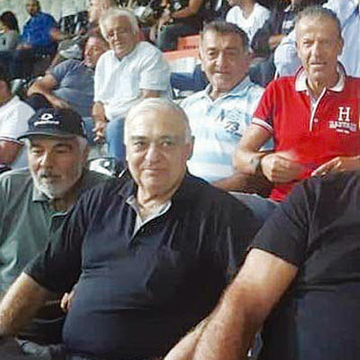 Στις κερκίδες του ΟΦΗ με παλαίμαχους
