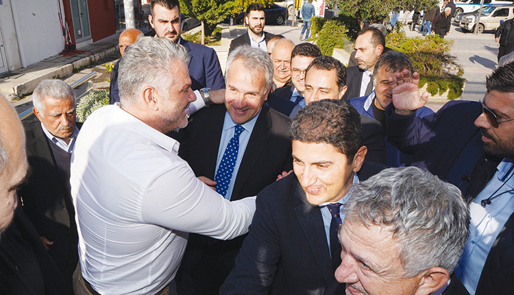 Θερμή υποδοχή στη Μεσσαρά για τον υπουργό