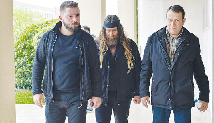 ο πατέρας του Γιακουμάκη