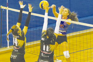 Φάση από το παιχνίδι της ΓΕΗ με τον Απόλλωνα Καλ.