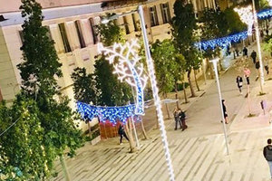 στολισμός στο κέντρο της πόλης