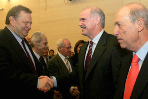 H πρόεδρος του ΚΙΝΑλ και οι 3 προκάτοχοί της στο ΠΑΣΟΚ