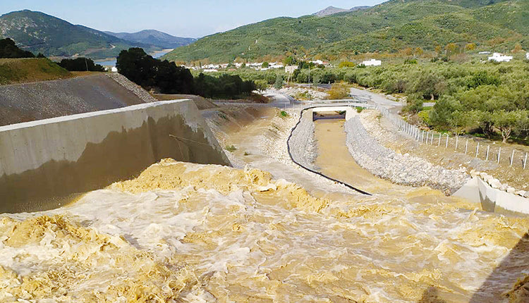 Η ενεργοποίηση της ροής του χειμάρρου του Χαυγά, που άρχισε ήδη να ενισχύει το φράγμα Αποσελέμη