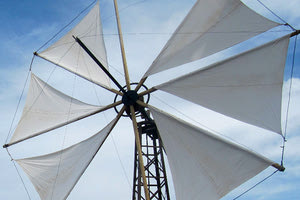 πανέμορφοι σιδερένιοι ανεμόμυλοι